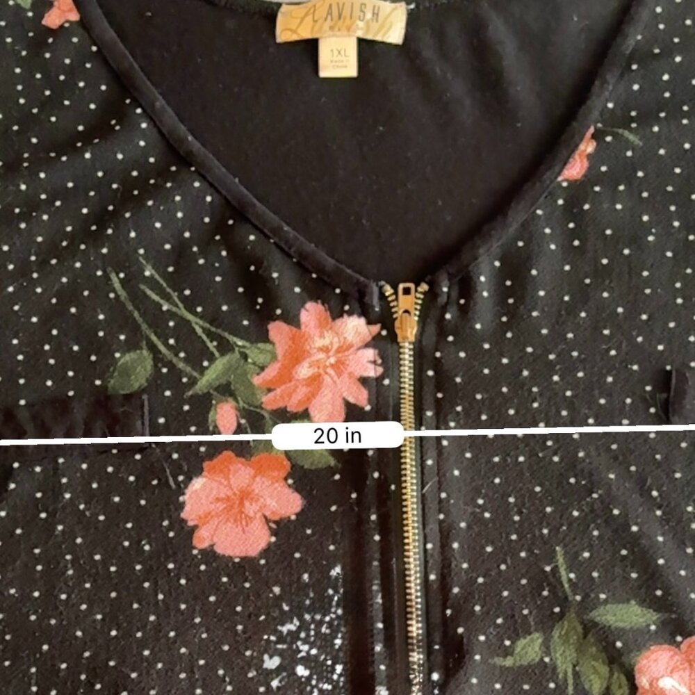 Floral Zip Front Sleeveless Blouse Size 1XL - Picture 3 of 8